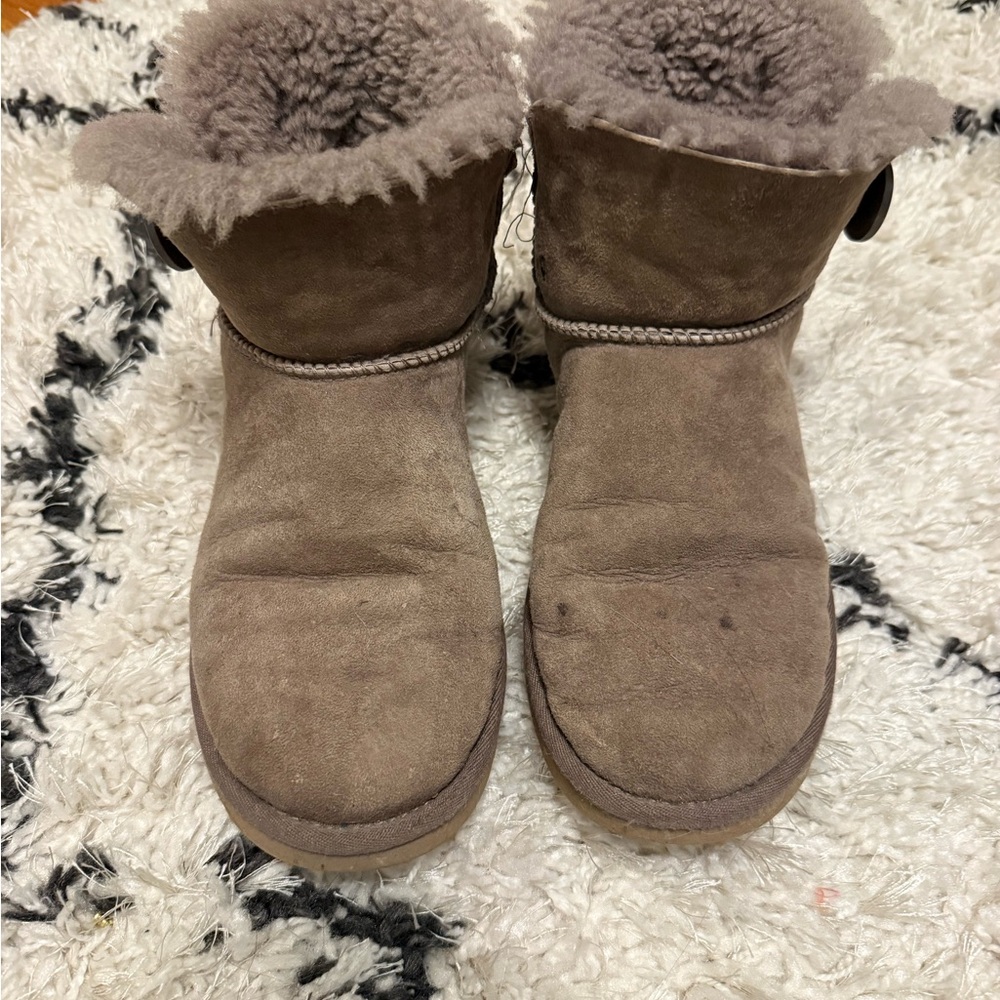 Cozy Grey Uggs